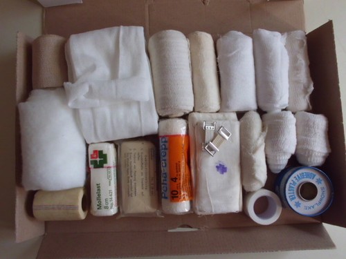 Hausapotheke verbandskasten - hausapotheke,,